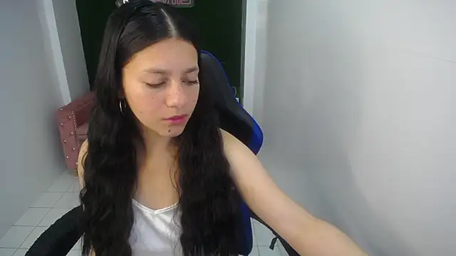 velvetvixen t online show from 10/27/25, 12:31