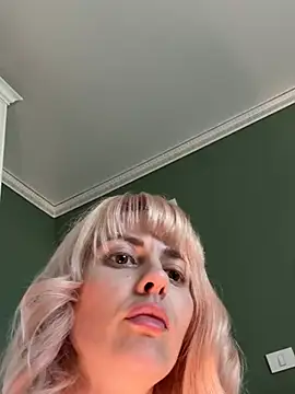blondegirlx online show from 05/08/26, 03:28