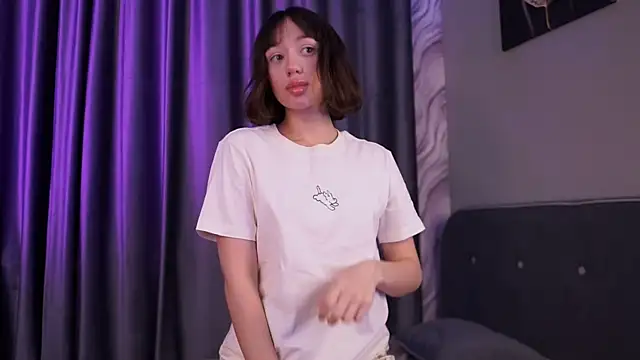 starlizzy online show from 10/27/25, 06:50