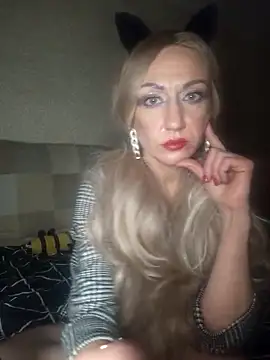 Snapshot of LilaniLoverx chatting on 03/05/26, 11:23 LilaniLoverx online show from 03/05/26, 11:23