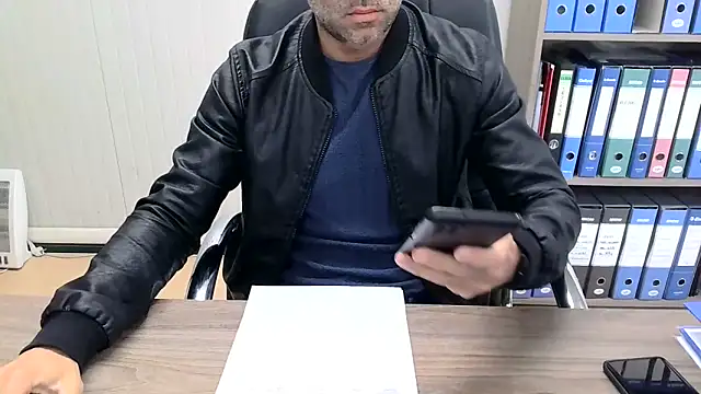 Evasionee online show from 11/11/25, 07:41