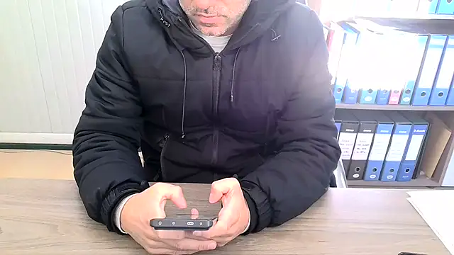 Evasionee online show from 12/01/25, 07:35