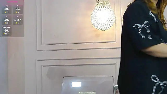 kittykelly online show from 12/15/25, 07:01