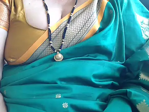 Snapshot of TABOOBREAKERS chatting on 03/22/25, 04:14 TABOOBREAKERS online show from 03/22/25, 04:14