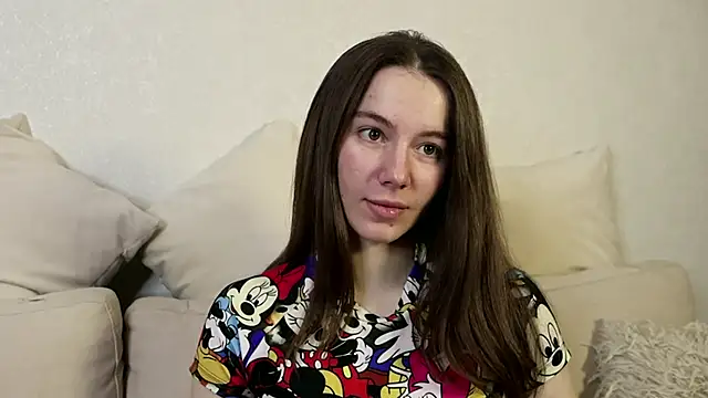 Snapshot of Petalwren chatting on 11/10/25, 11:09 Petalwren online show from 11/10/25, 11:09