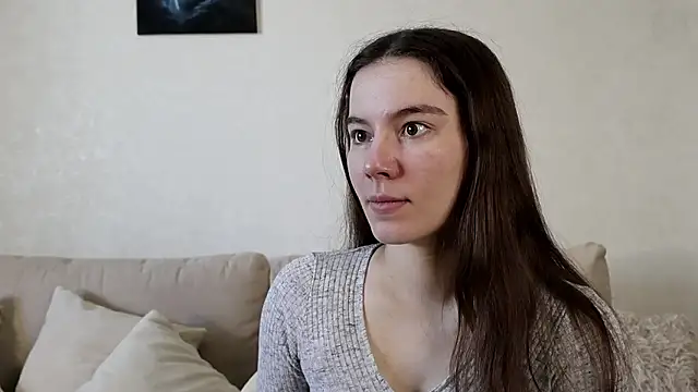 Snapshot of Petalwren chatting on 03/14/26, 10:21 Petalwren online show from 03/14/26, 10:21