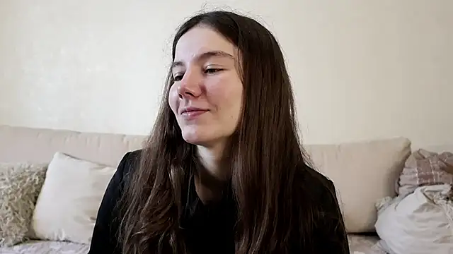 Snapshot of Petalwren chatting on 04/07/26, 11:10 Petalwren online show from 04/07/26, 11:10