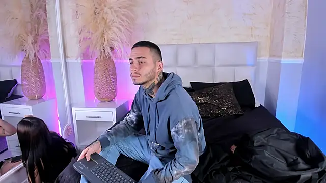 AsiaMillerr  online show from 12/14/25, 03:56