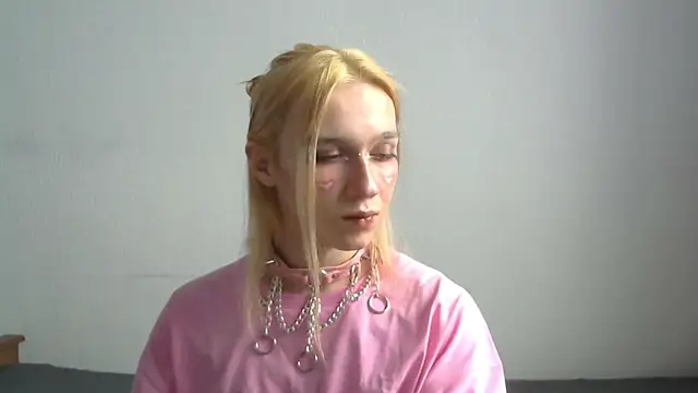 Snapshot of icebenz chatting on 04/09/26, 11:26 icebenz online show from 04/09/26, 11:26