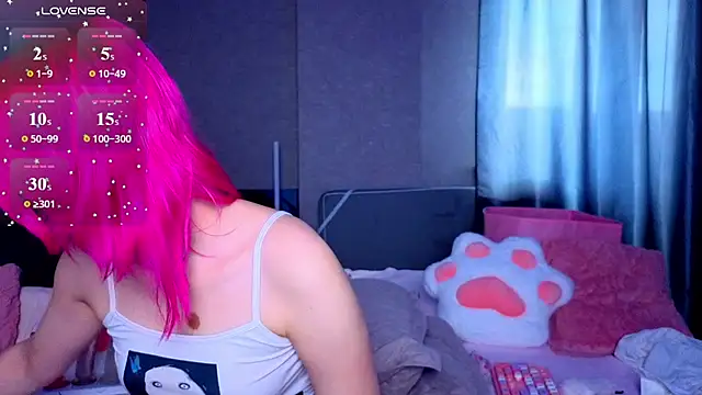 Snapshot of KittieHeart chatting on 07/05/26, 04:07 KittieHeart online show from 07/05/26, 04:07