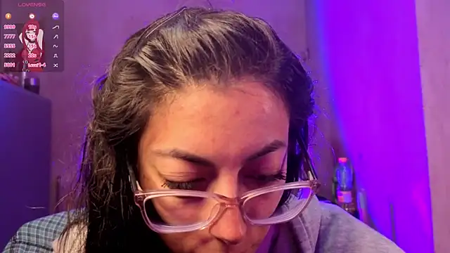 zylla storn online show from 07/18/26, 10:46