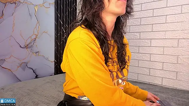 eva delight  online show from 03/29/26, 12:05