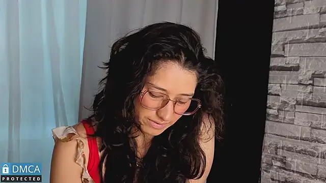 Snapshot of eva_delight_ chatting on 06/01/26, 12:18 eva delight online show from 06/01/26, 12:18