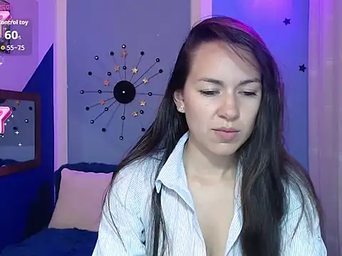 Soffii Dreaaam4 online show from 11/11/25, 10:43