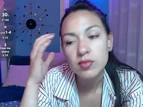 Soffii Dreaaam4 online show from 11/15/25, 02:24