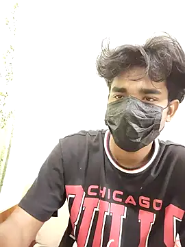 Snapshot of kriZ08 chatting on 03/08/26, 06:06 kriZ08 online show from 03/08/26, 06:06