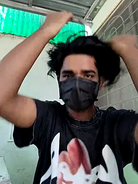 Snapshot of kriZ08 chatting on 03/15/26, 08:53 kriZ08 online show from 03/15/26, 08:53