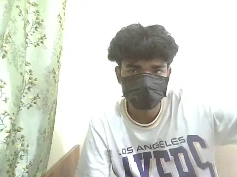 Snapshot of kriZ08 chatting on 03/25/26, 04:07 kriZ08 online show from 03/25/26, 04:07