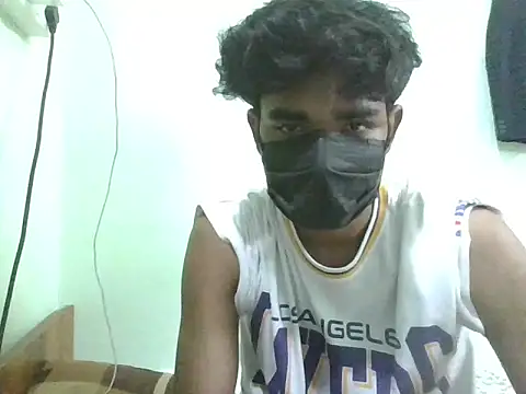 Snapshot of kriZ08 chatting on 04/02/26, 03:53 kriZ08 online show from 04/02/26, 03:53