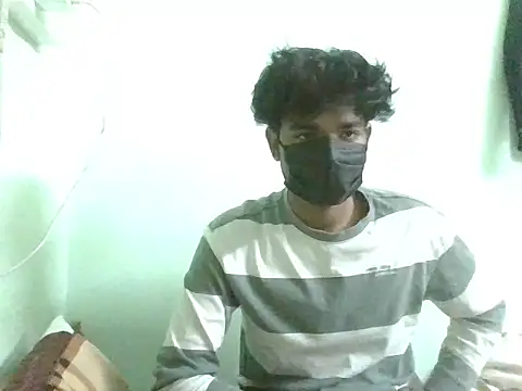 Snapshot of kriZ08 chatting on 04/04/26, 06:49 kriZ08 online show from 04/04/26, 06:49