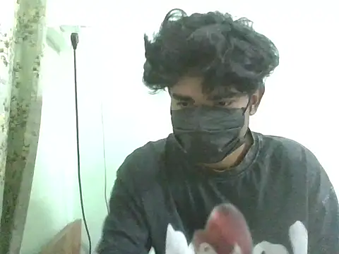 Snapshot of kriZ08 chatting on 04/09/26, 06:52 kriZ08 online show from 04/09/26, 06:52