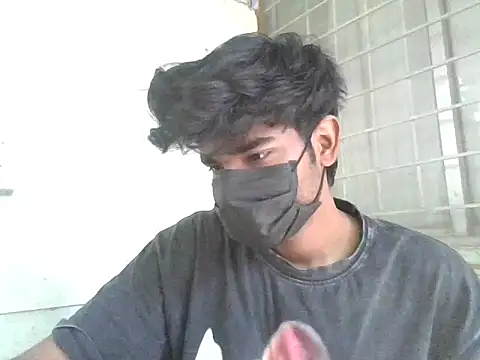 Snapshot of kriZ08 chatting on 04/16/26, 04:46 kriZ08 online show from 04/16/26, 04:46