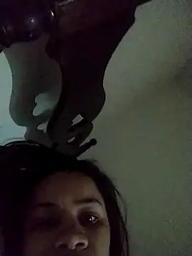 lovecarolyne online show from 10/26/25, 02:39