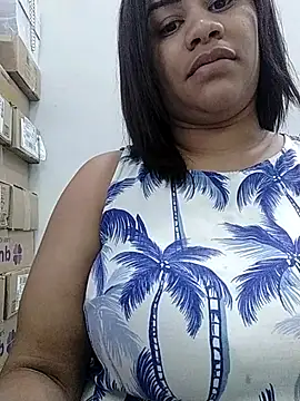 lovecarolyne online show from 10/27/25, 02:54