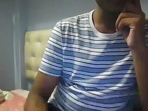 Snapshot of Ira_61814 chatting on 10/25/25, 06:02 Ira 61814 online show from 10/25/25, 06:02