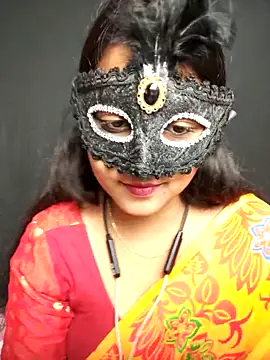 Snapshot of Mampykolkata chatting on 11/27/25, 08:49 Mampykolkata online show from 11/27/25, 08:49