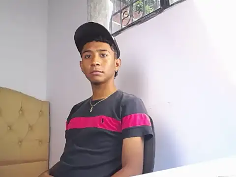 Mark Hernandez online show from 10/27/25, 01:15