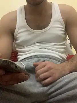 Snapshot of Unique-Man chatting on 03/31/26, 10:43 Unique-Man online show from 03/31/26, 10:43