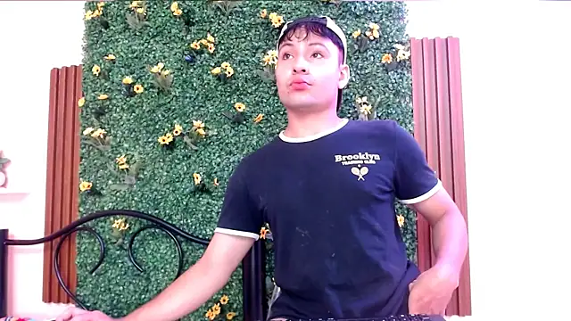 angel666smit online show from 10/28/25, 02:53