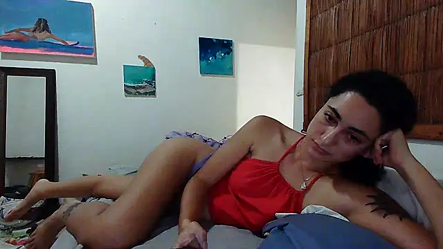 Snapshot of eleganceafterdark chatting on 12/01/25, 12:48 eleganceafterdark online show from 12/01/25, 12:48