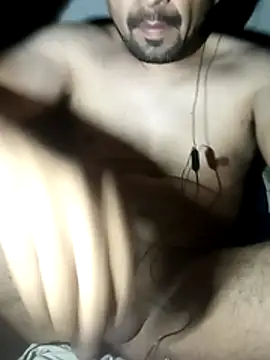 Leocuma82 online show from 01/18/26, 03:43