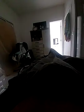 Leumas20243 online show from 10/27/25, 10:08