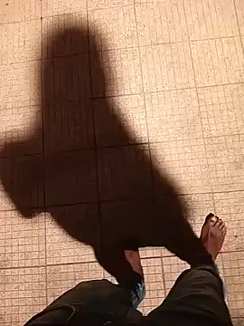 Snapshot of younggblackkCOCK19 chatting on 03/19/26, 01:42 younggblackkCOCK19 online show from 03/19/26, 01:42