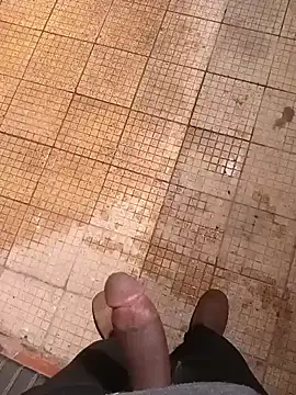 Snapshot of younggblackkCOCK19 chatting on 04/17/26, 08:45 younggblackkCOCK19 online show from 04/17/26, 08:45