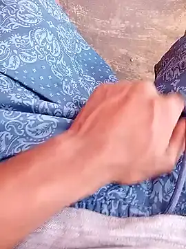 Snapshot of younggblackkCOCK19 chatting on 04/20/26, 02:31 younggblackkCOCK19 online show from 04/20/26, 02:31