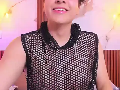 SamLopez1 online show from 11/06/25, 03:07