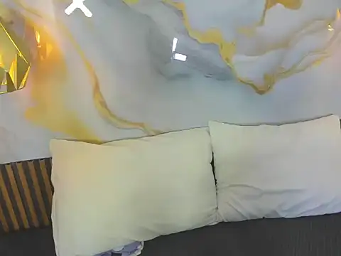 SamLopez1 online show from 11/23/25, 01:49