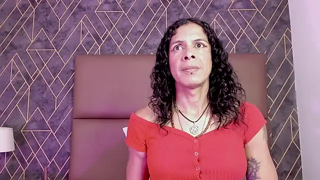Isidel10 online show from 07/18/26, 04:33