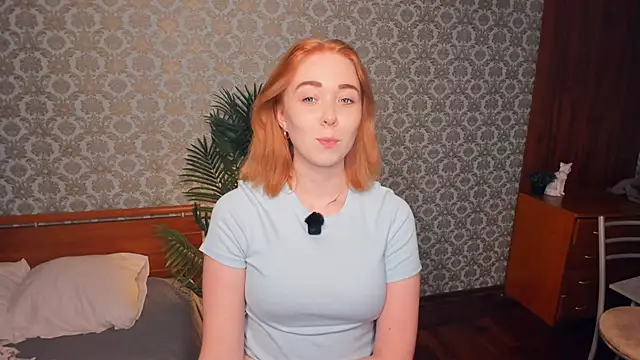 Snapshot of AddieOsler chatting on 11/02/25, 07:05 AddieOsler online show from 11/02/25, 07:05