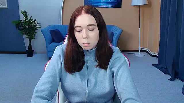 Snapshot of AddieOsler chatting on 05/14/26, 07:42 AddieOsler online show from 05/14/26, 07:42