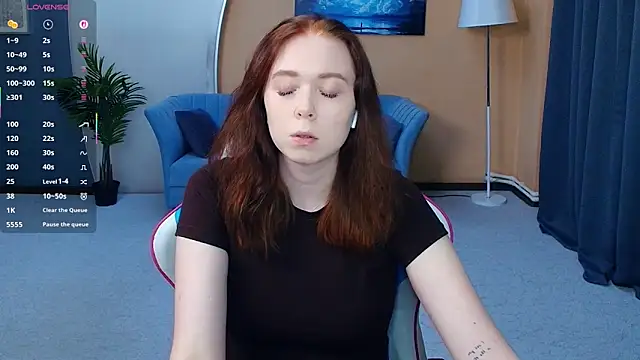 Snapshot of AddieOsler chatting on 05/29/26, 07:56 AddieOsler online show from 05/29/26, 07:56