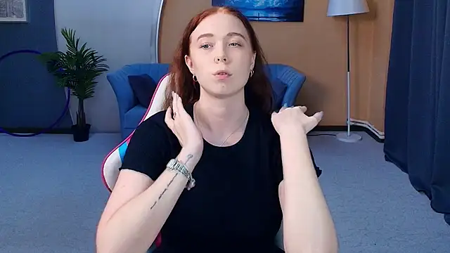 Snapshot of AddieOsler chatting on 06/10/26, 08:08 AddieOsler online show from 06/10/26, 08:08