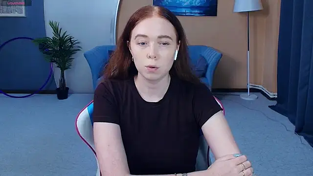 Snapshot of AddieOsler chatting on 06/17/26, 07:37 AddieOsler online show from 06/17/26, 07:37