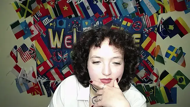 MissAriaa online show from 10/25/25, 01:51