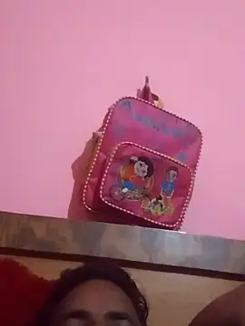 dsjsuwjsdhh online show from 10/27/25, 02:21