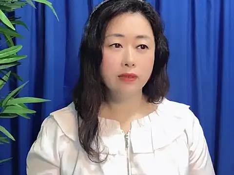 yaoyao22678 online show from 10/26/25, 03:56